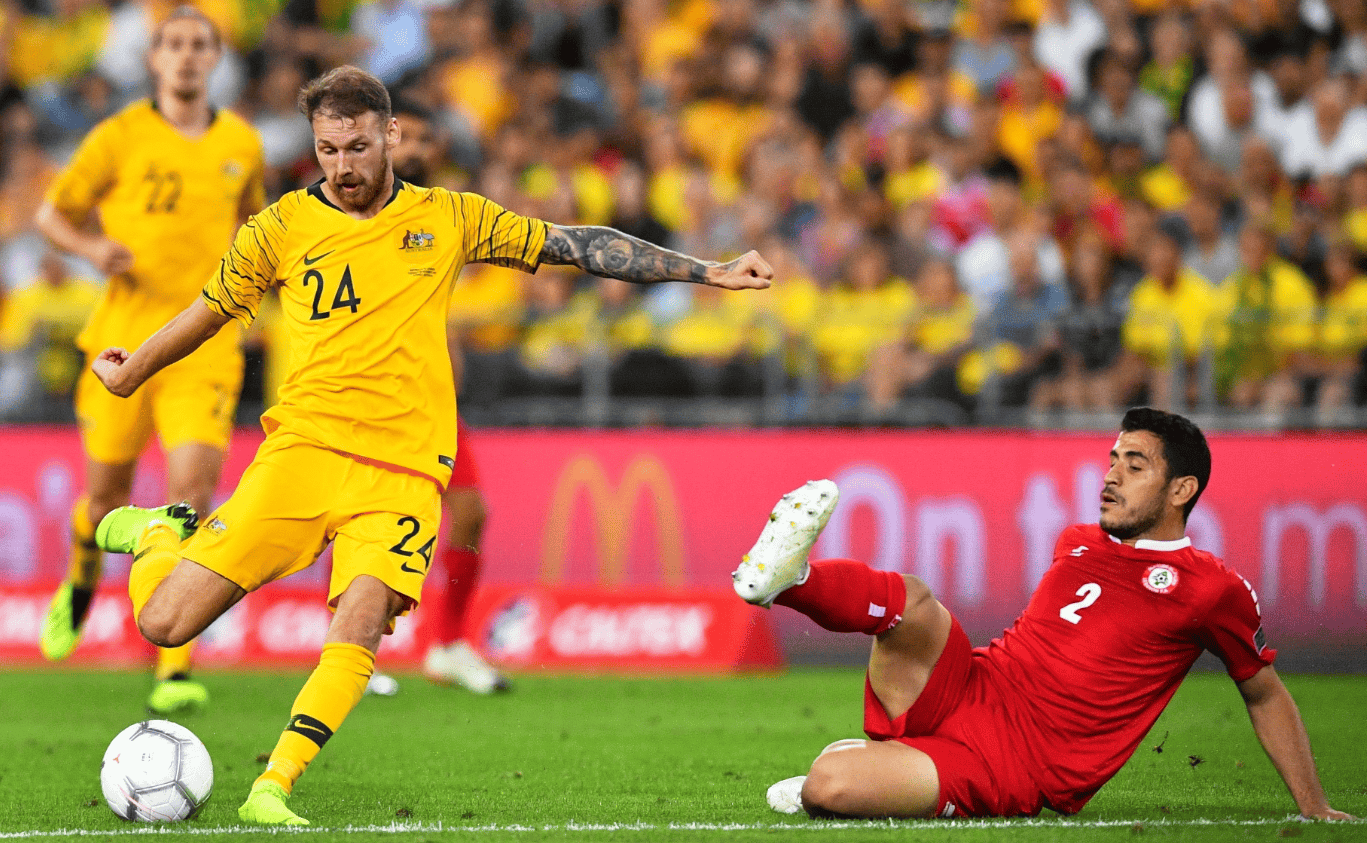 他们需通过 他们需通过